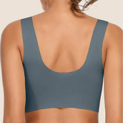 Elaine Beausoleil | Ultra-Comfortable Seamless Bra in Black