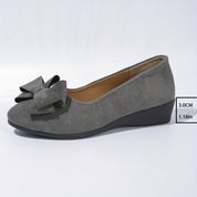 Amélie Tourneau | Black Bow Detail Suede Ballet Flats