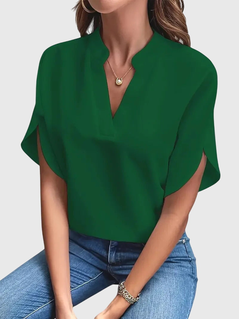 Sylvana Bretoncourt | White V-Neck Short Sleeve Blouse