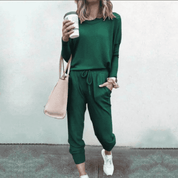 Ellisande Vaumont | Pink Relaxed Jogger Two-Piece Lounge Set