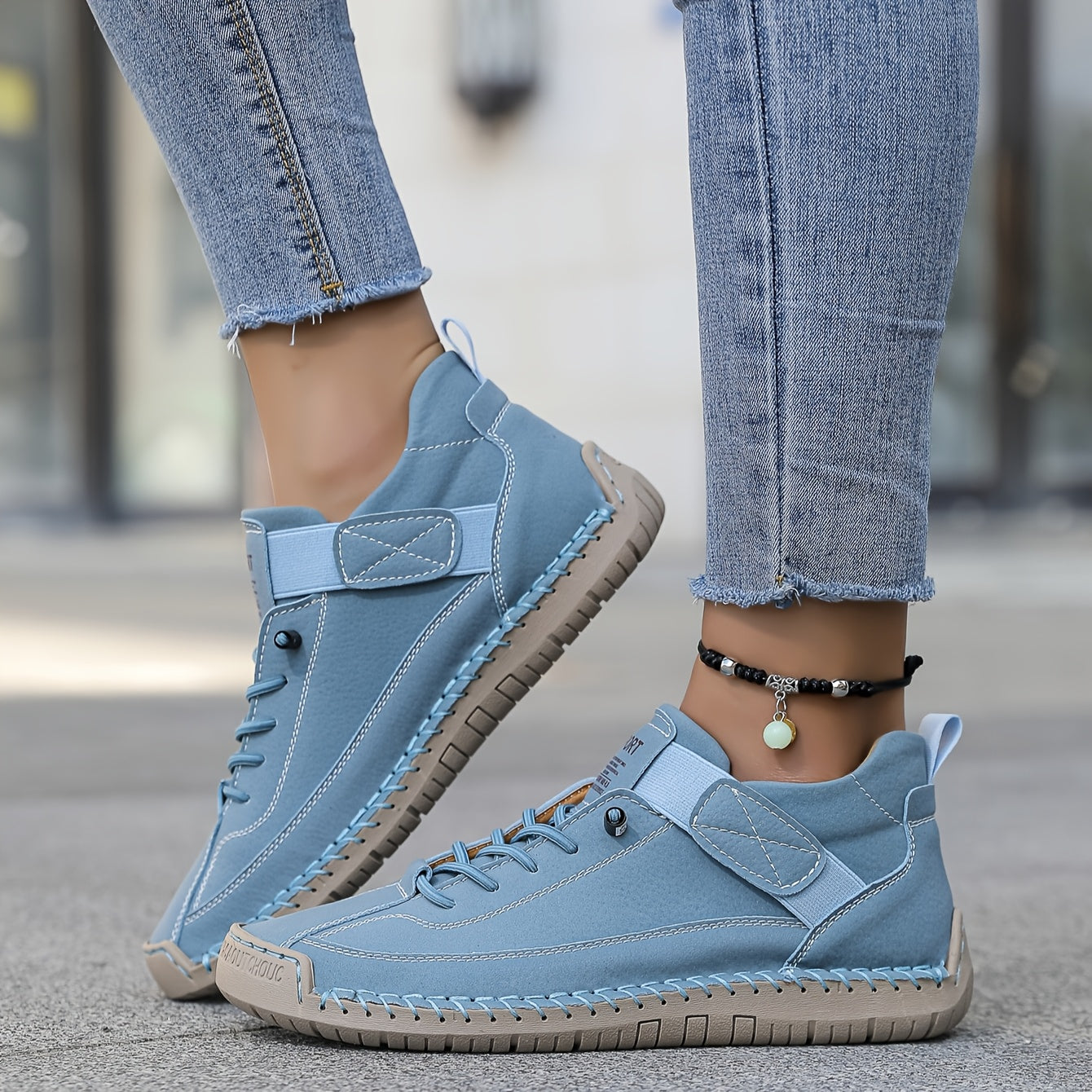Elspeth Cavendish | Orthopedic Comfort Sneakers in Sage Green