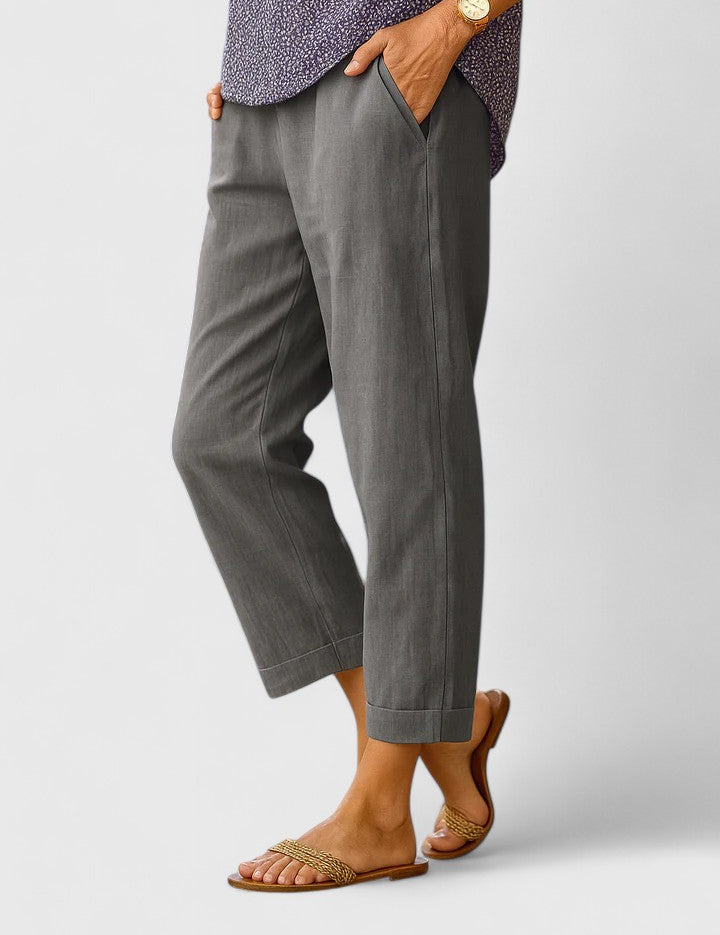 Giselle Fontmoreau | White Linen Cropped Trousers