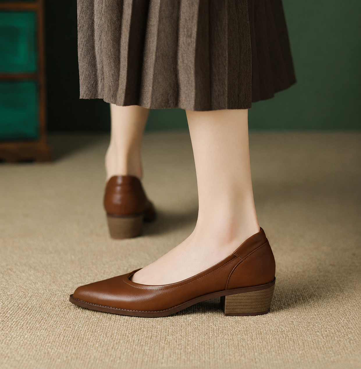 Eliane Beaufort | Beige Pointed Toe Block Heel Slip-On Pumps