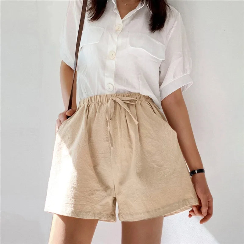 Aurelie Fontevraud | Casual Linen Shorts with Drawstring Waist