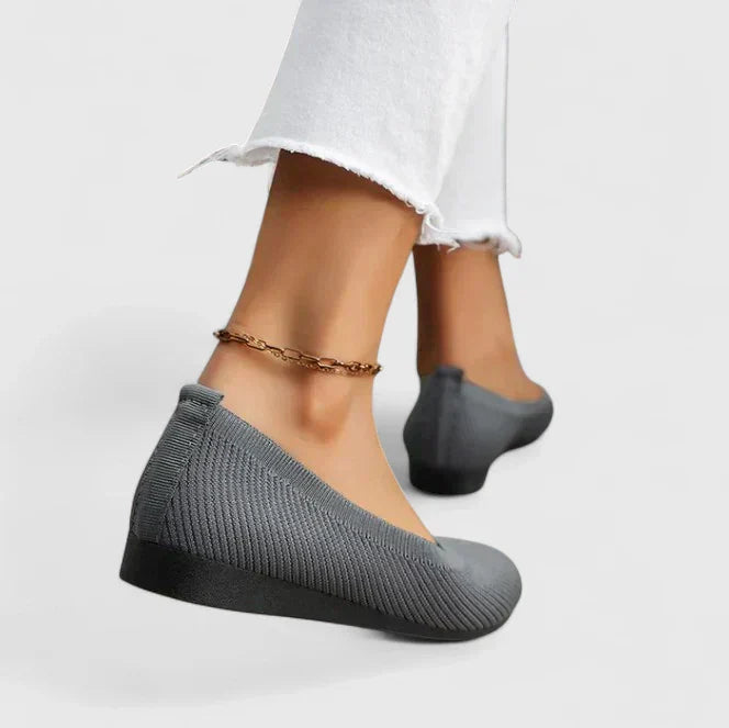 Harriet Lonsdale | Black Knit Ballet Flats with Ergonomic Sole