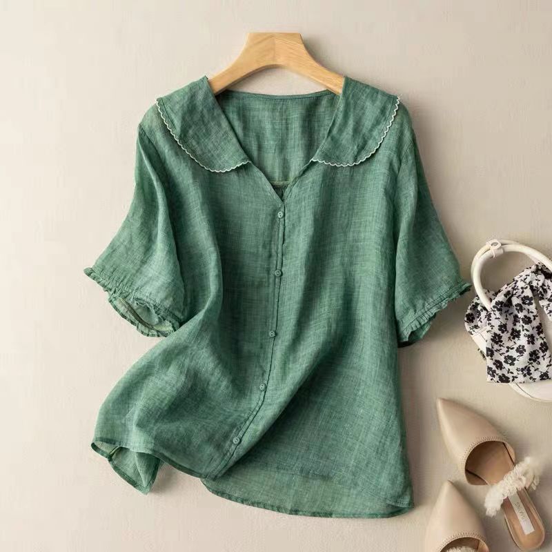 Amélie Fontblanc | Green Linen Blouse with Scalloped Peter Pan Collar