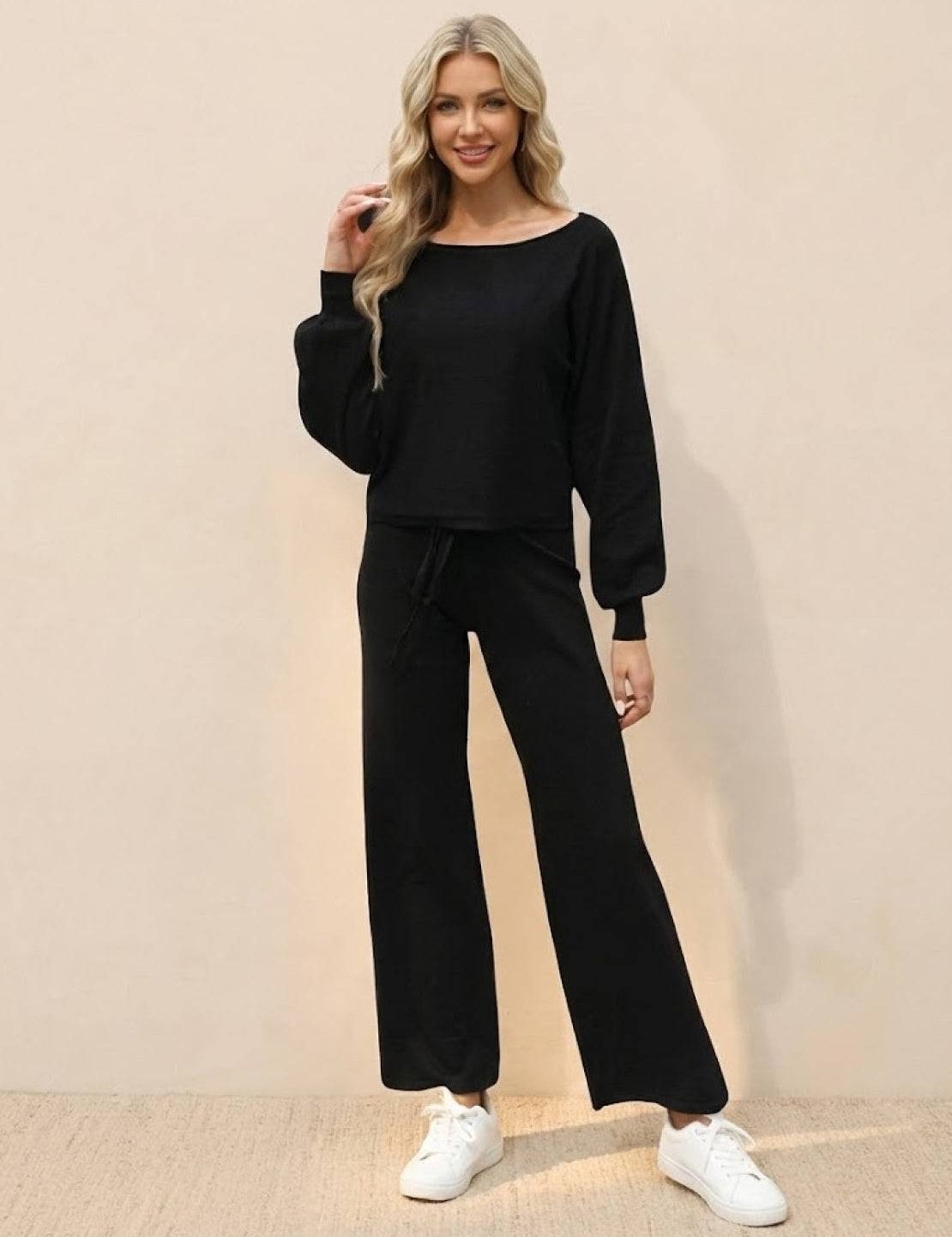 Elaine Vauclair | Cropped Sweatshirt & Wide-Leg Pants Lounge Set in Camel