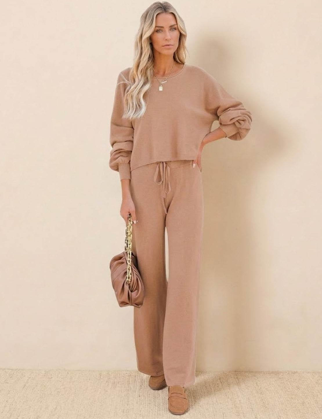Elaine Vauclair | Cropped Sweatshirt & Wide-Leg Pants Lounge Set in Camel