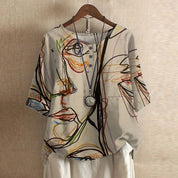 Aurelie Ravenfort | Retro Floral Print Blouse with 3/4 Sleeve