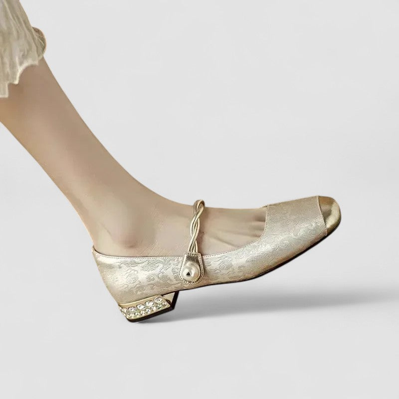 Odette Villeneuve | Green Orthopedic Mary Jane Low Heels