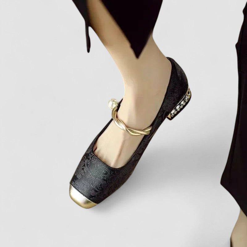 Odette Villeneuve | Green Orthopedic Mary Jane Low Heels
