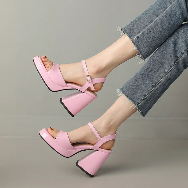 Éloïse Chantbourne | Yellow Patent Block Heel Sandals