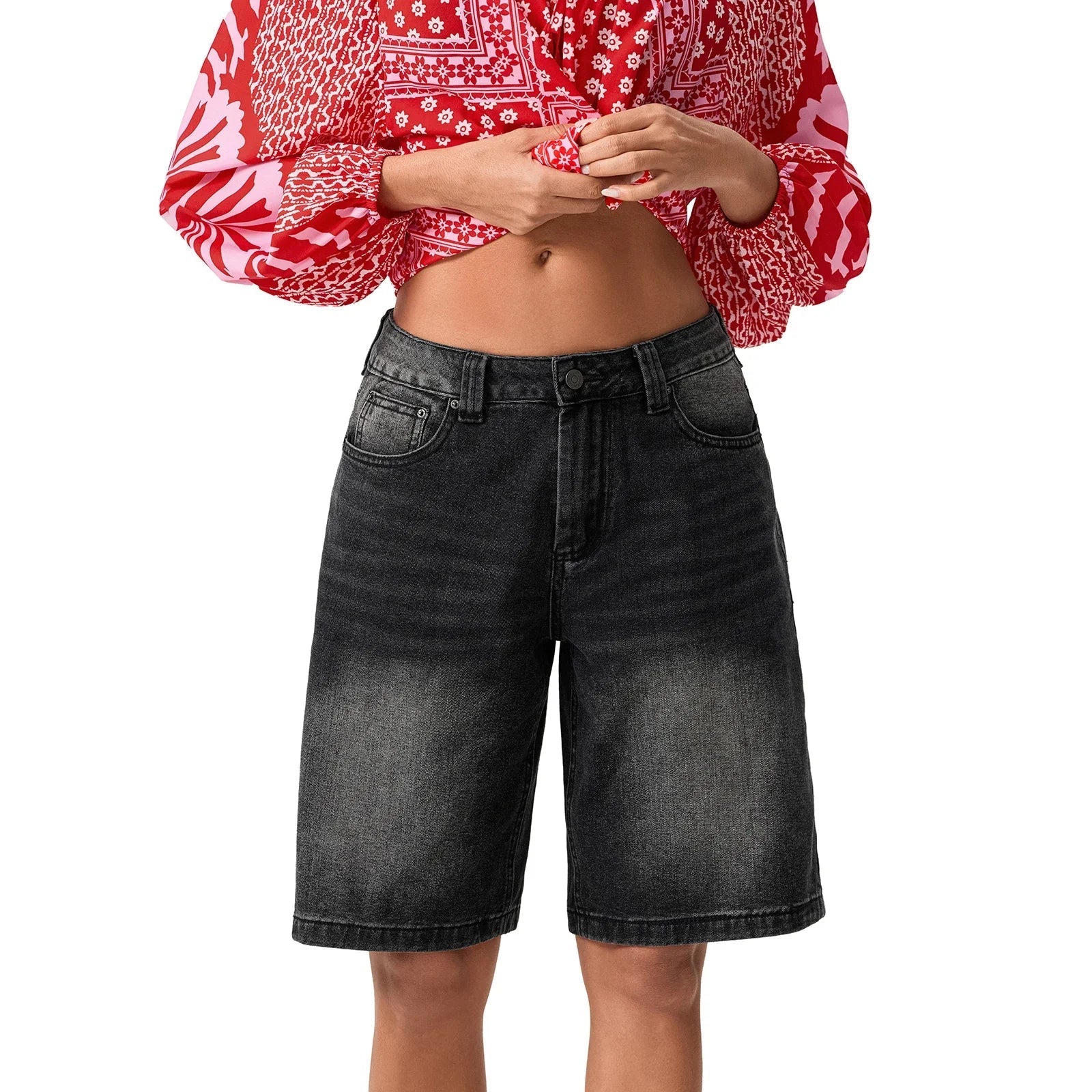 Corinthia Blackmore | 90's Low Rise Relaxed Denim Shorts
