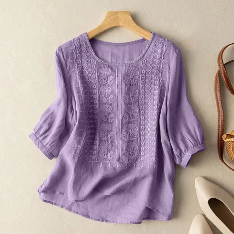 Améline Vosburgh | White Embroidered Relaxed Linen Blouse