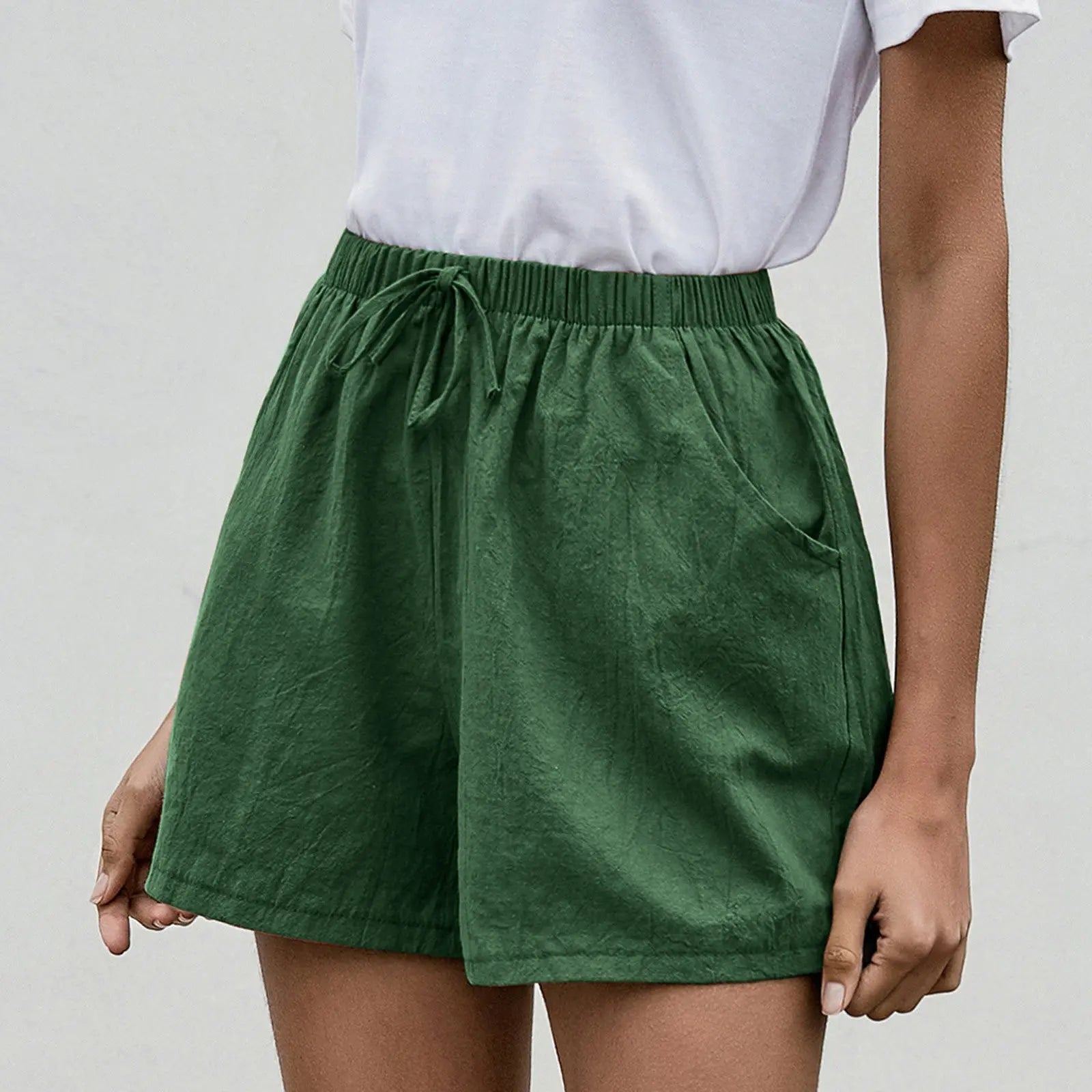 Aurelie Fontevraud | Casual Linen Shorts with Drawstring Waist