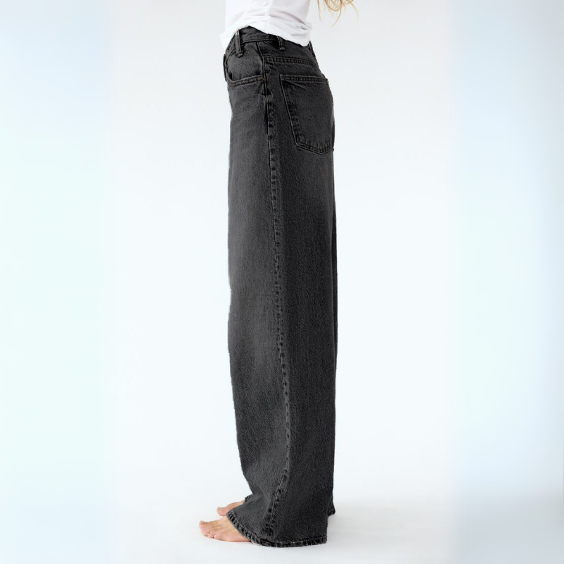 Christiane Bellefort | High-Rise Wide-Leg Light Wash Jeans