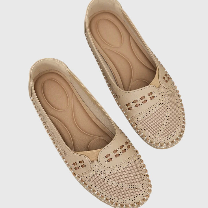 Marguerite Delvaux | Beige Orthopedic Slip-On Flats