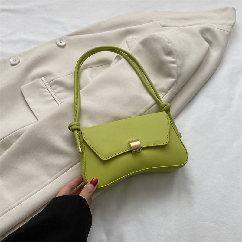 Clarisse Beaumont | Beige Faux Leather Shoulder Bag with Gold Clasp