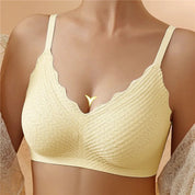 Clarisse Montvalois | Black Lace Wireless V-Neck Bra