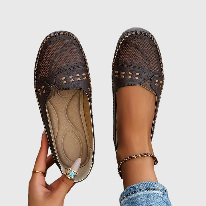 Marguerite Delvaux | Beige Orthopedic Slip-On Flats