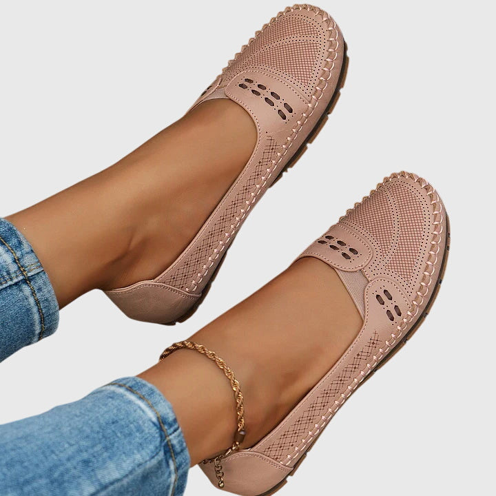 Marguerite Delvaux | Beige Orthopedic Slip-On Flats