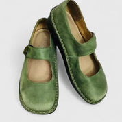 Odette Wyndbourne | Green Leather Mary Jane Orthopedic Flats