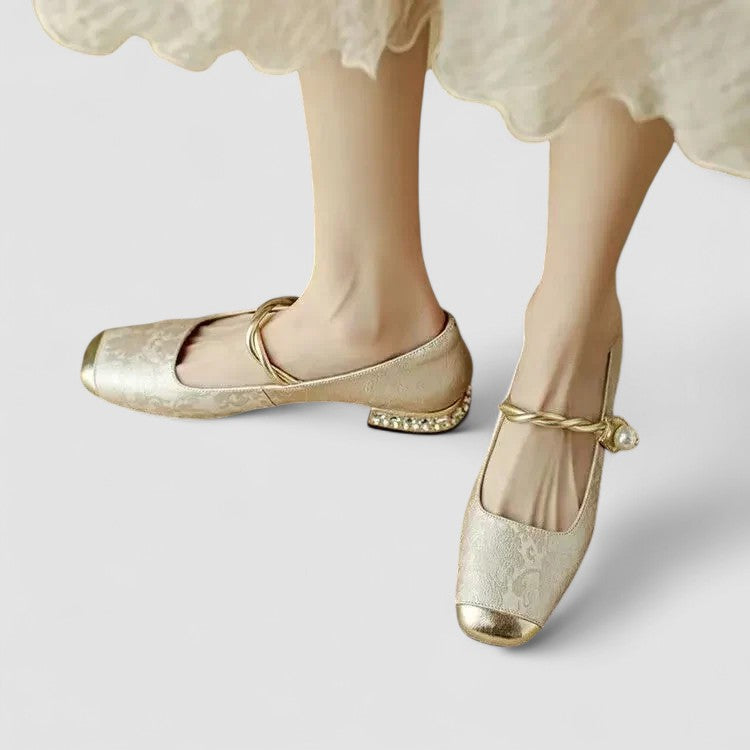Odette Villeneuve | Green Orthopedic Mary Jane Low Heels