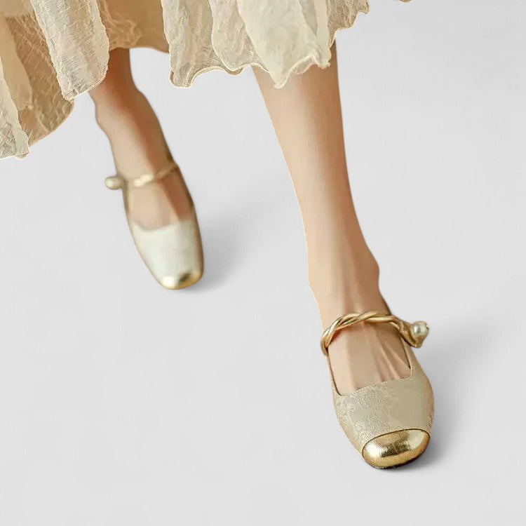 Odette Villeneuve | Green Orthopedic Mary Jane Low Heels