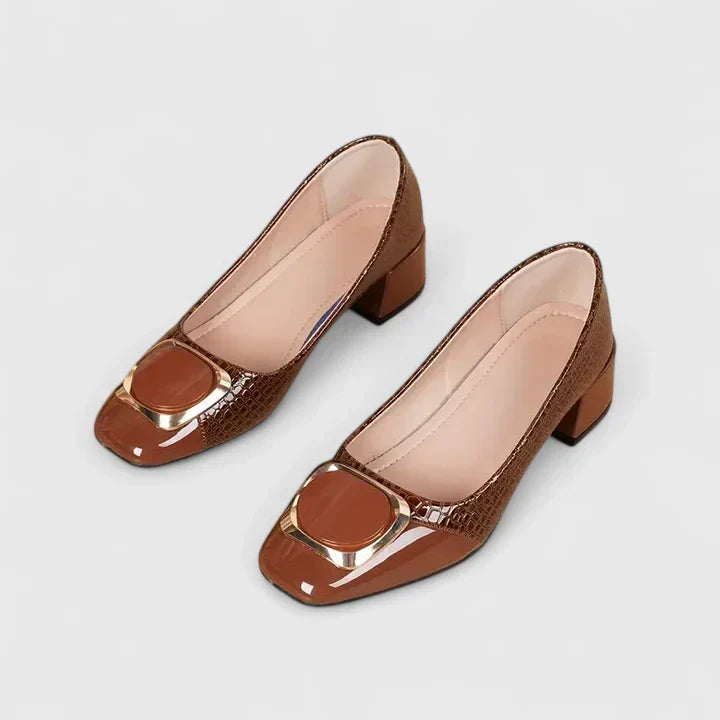 Vivienne Darcourt | Brown Croc-Embossed Block Heel Pumps