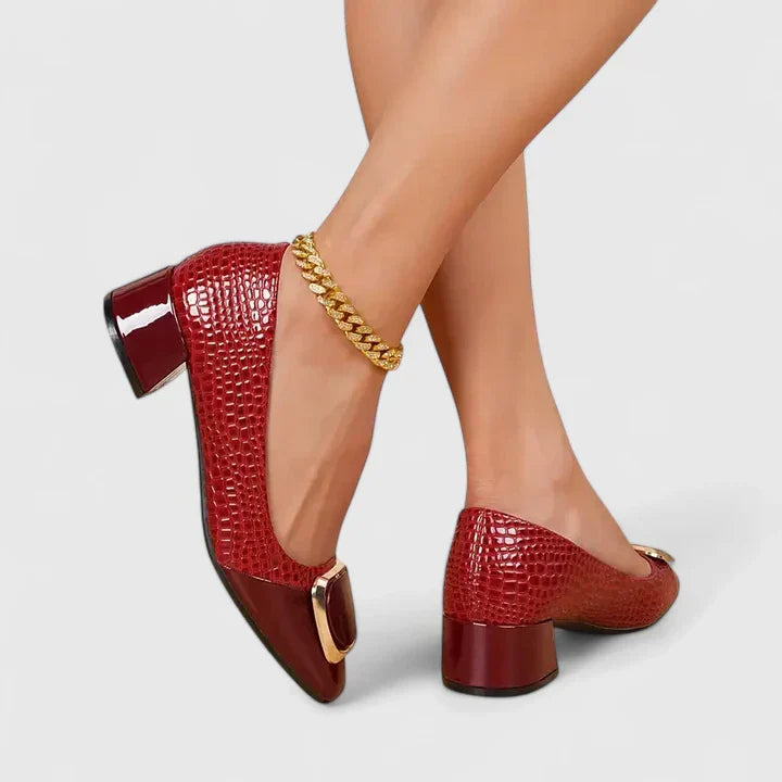 Vivienne Darcourt | Brown Croc-Embossed Block Heel Pumps