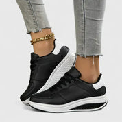 Eleanora Montpellier | White Platform Lace-Up Sneakers