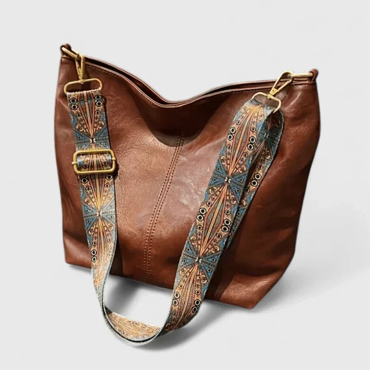 Valentina Rossetti | Cream Bucket Shoulder Bag with Boho Strap