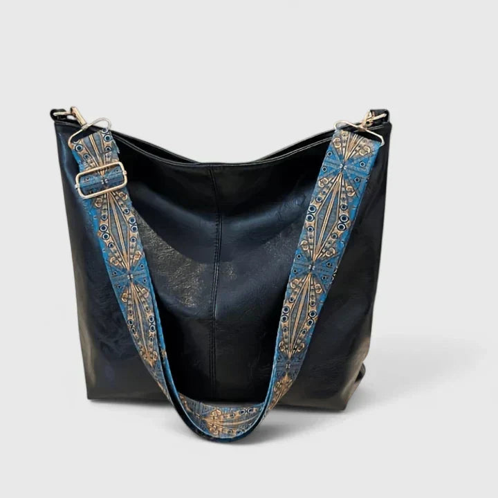 Valentina Rossetti | Cream Bucket Shoulder Bag with Boho Strap