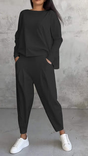 Elaine Beauvoisin | Cream Two-Piece Lounge Set Long Sleeve Top & Pants