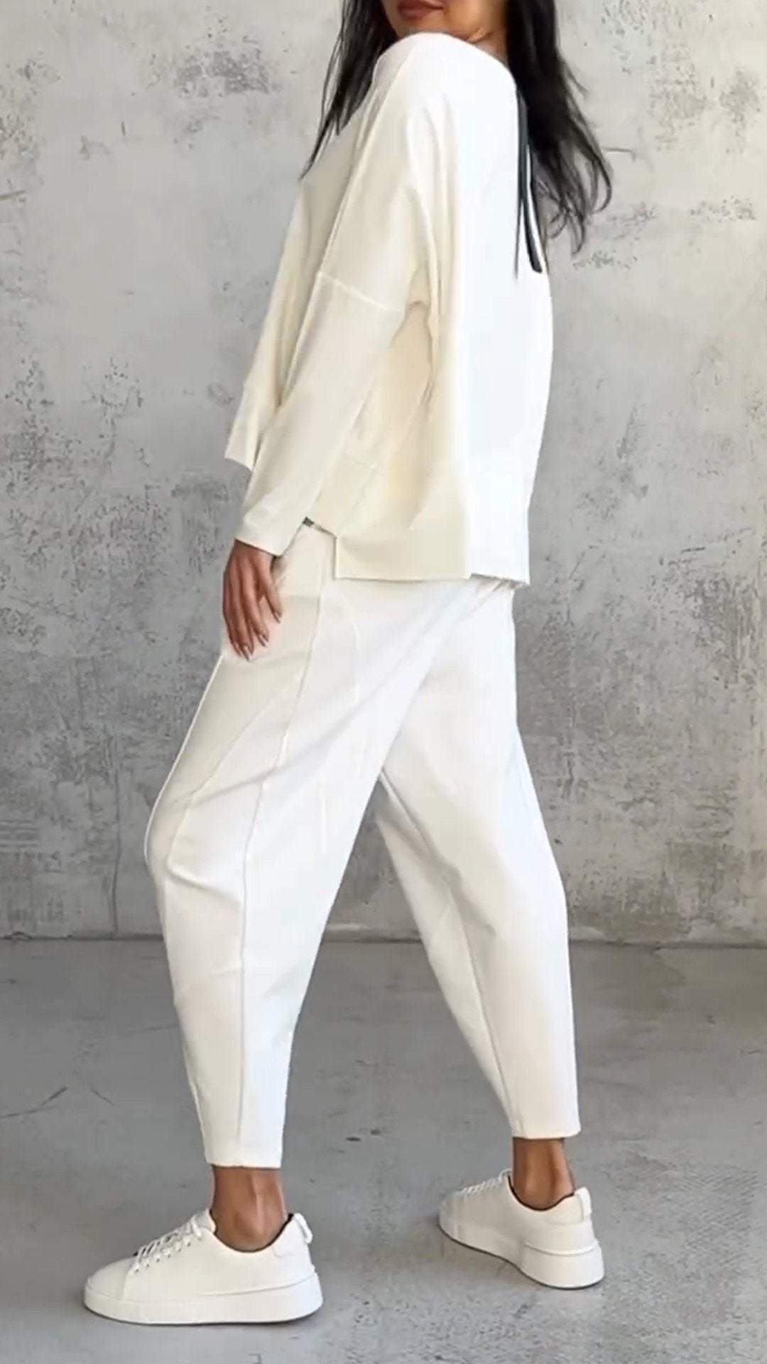 Elaine Beauvoisin | Cream Two-Piece Lounge Set Long Sleeve Top & Pants