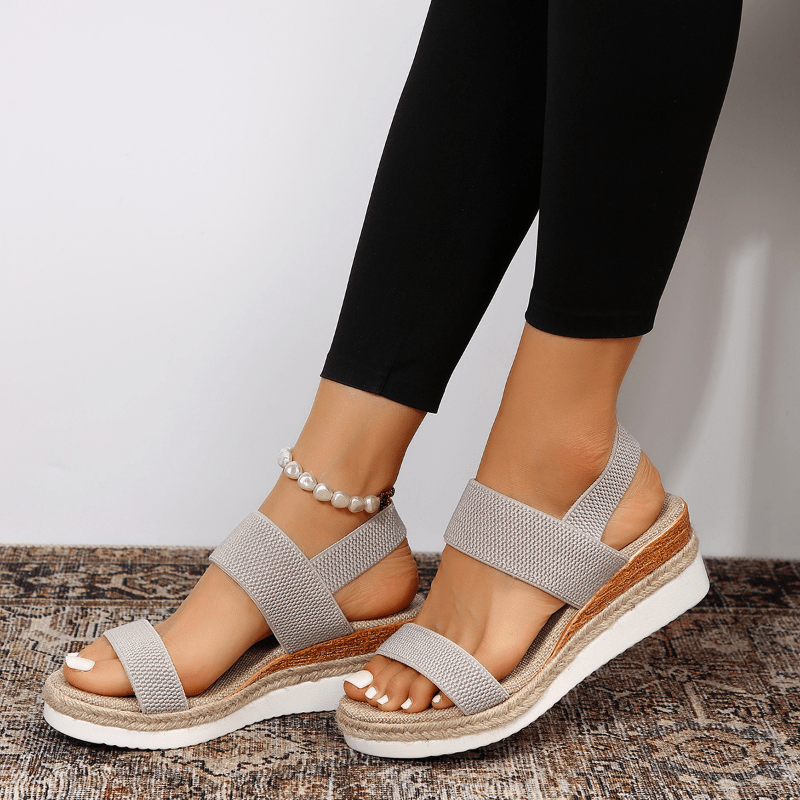 Viviane Somerfort | Orthopedic Platform Sandals in Beige