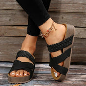 Félicité Dunmore | Brown Cross-Strap Platform Sandals